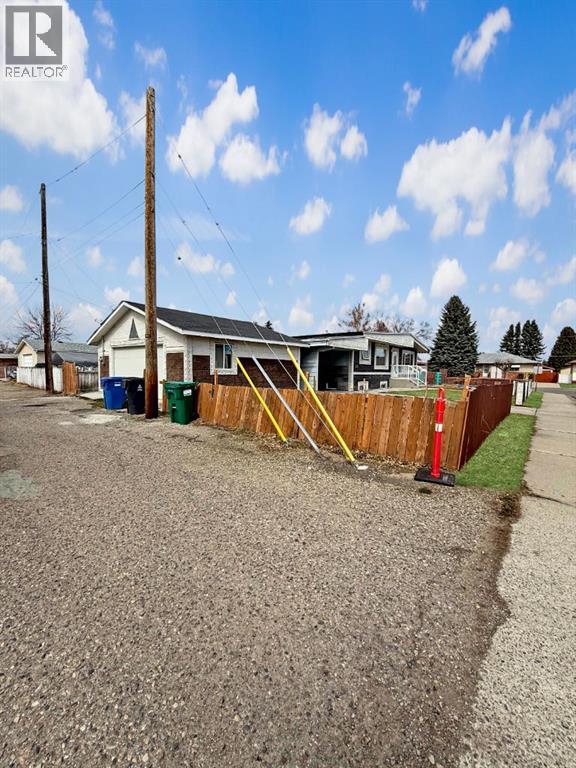 Photo 27 of 601 25 Street N, Lethbridge AB