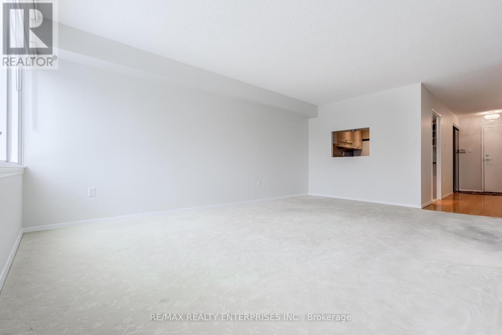 Photo 20 of 205 55 Skymark Drive, Toronto ON