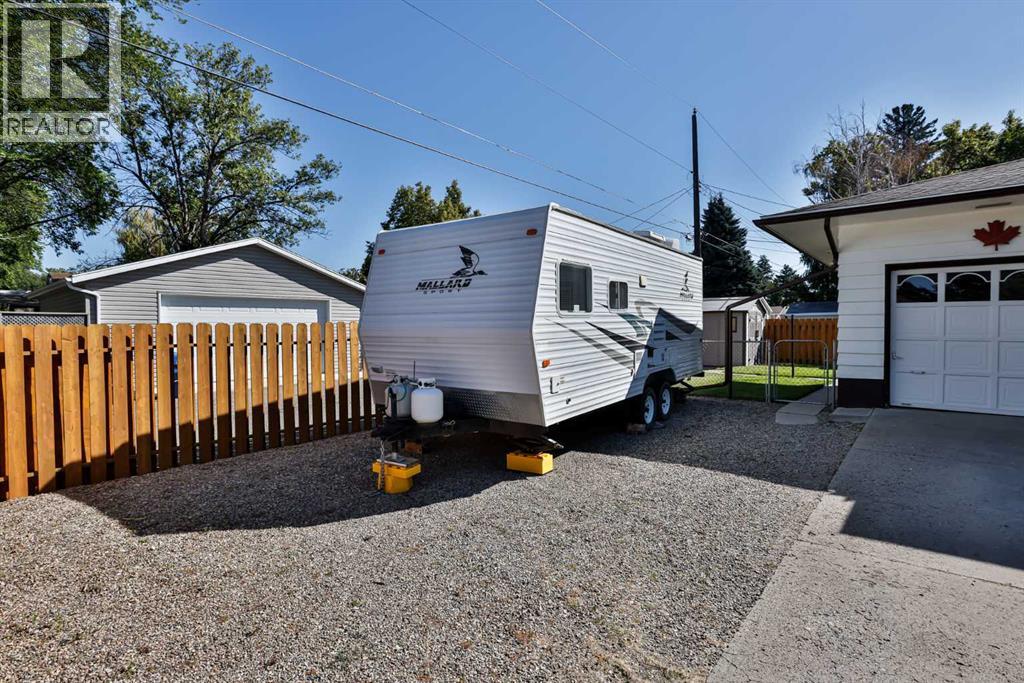 Photo 36 of 1317 18 Street S, Lethbridge AB