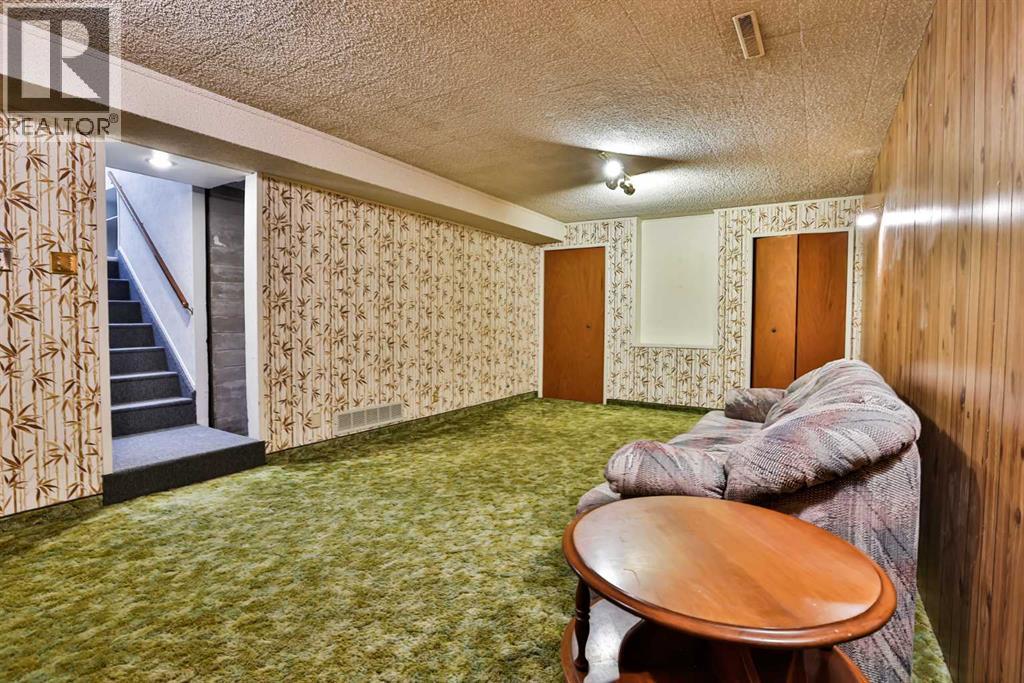 Photo 17 of 1317 18 Street S, Lethbridge AB