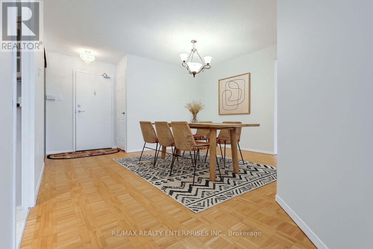 Photo 7 of 205 55 Skymark Drive, Toronto ON