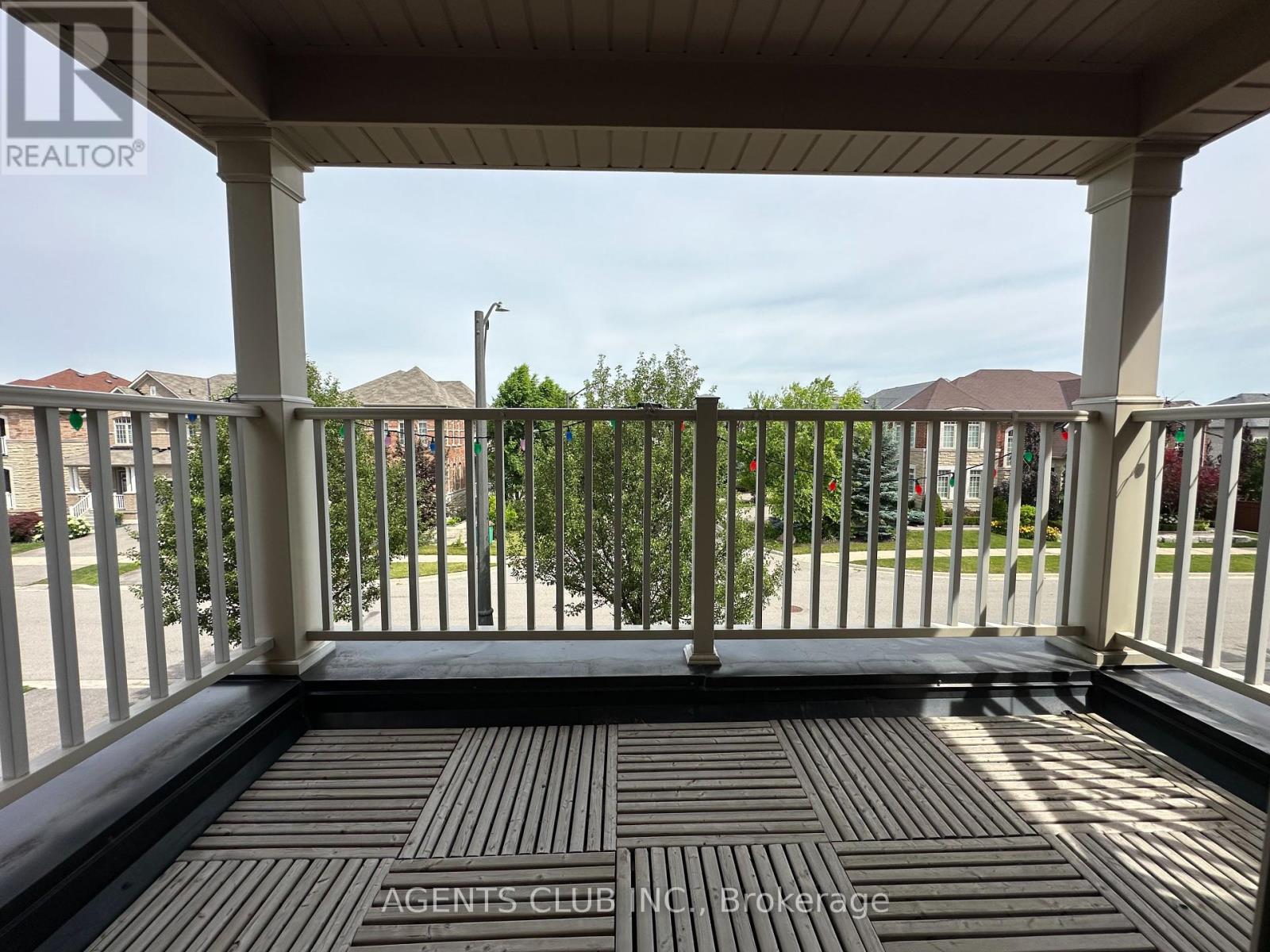 Photo 11 of 205 Via Toscana, Vaughan ON