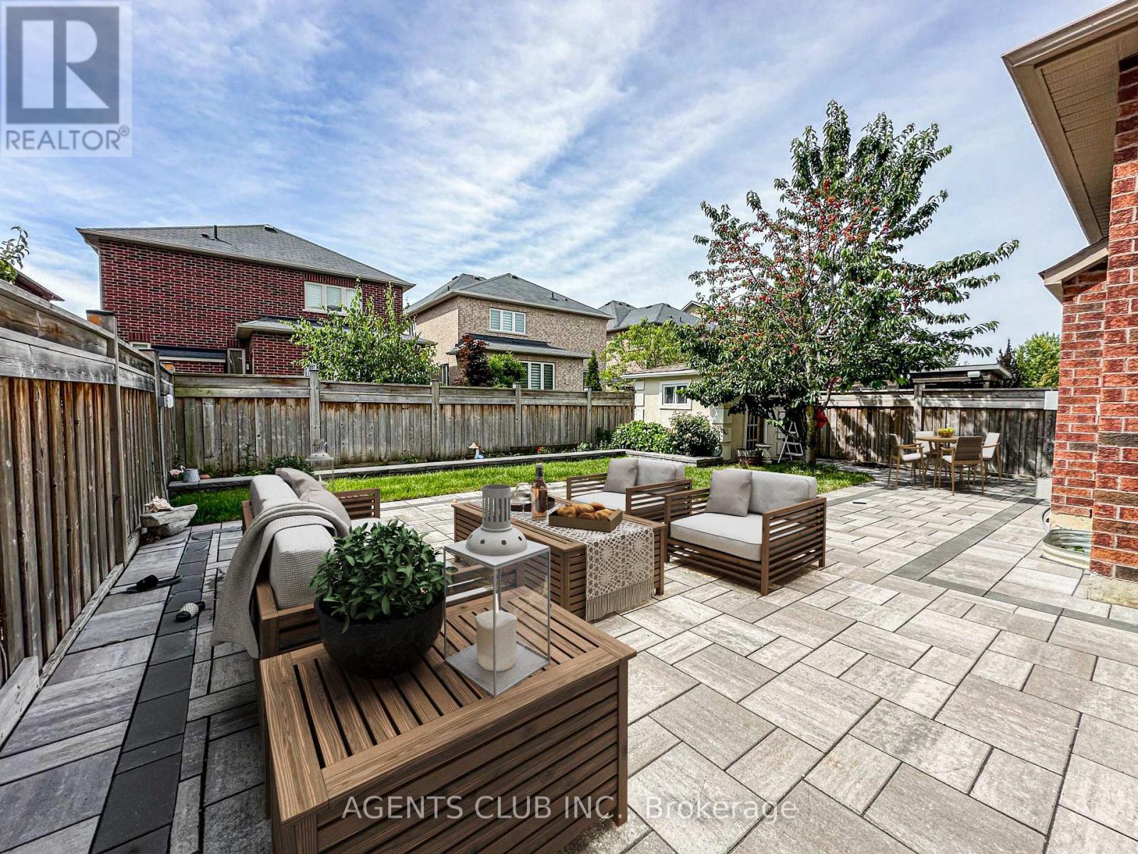 Photo 19 of 205 Via Toscana, Vaughan ON