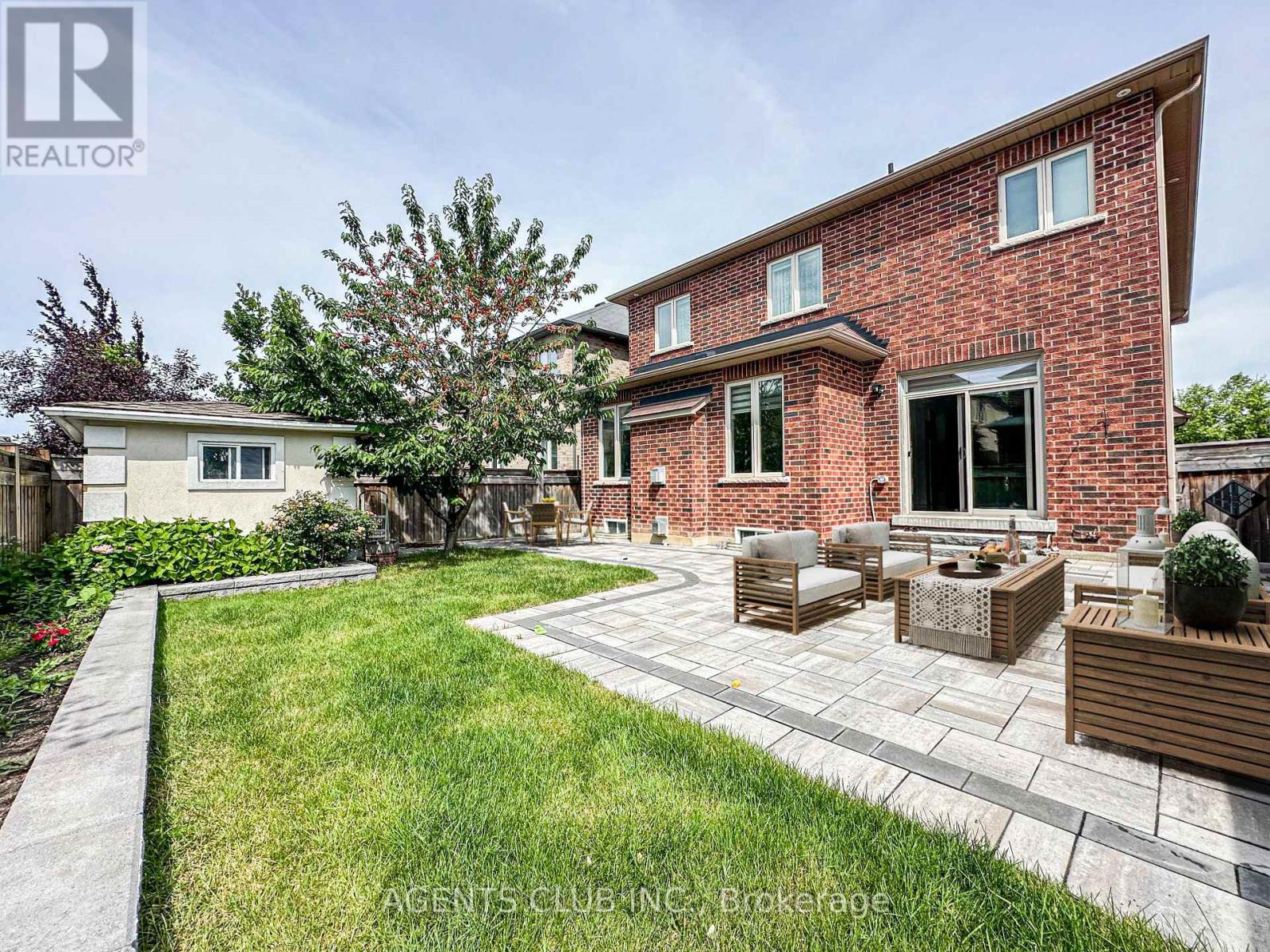 Photo 20 of 205 Via Toscana, Vaughan ON