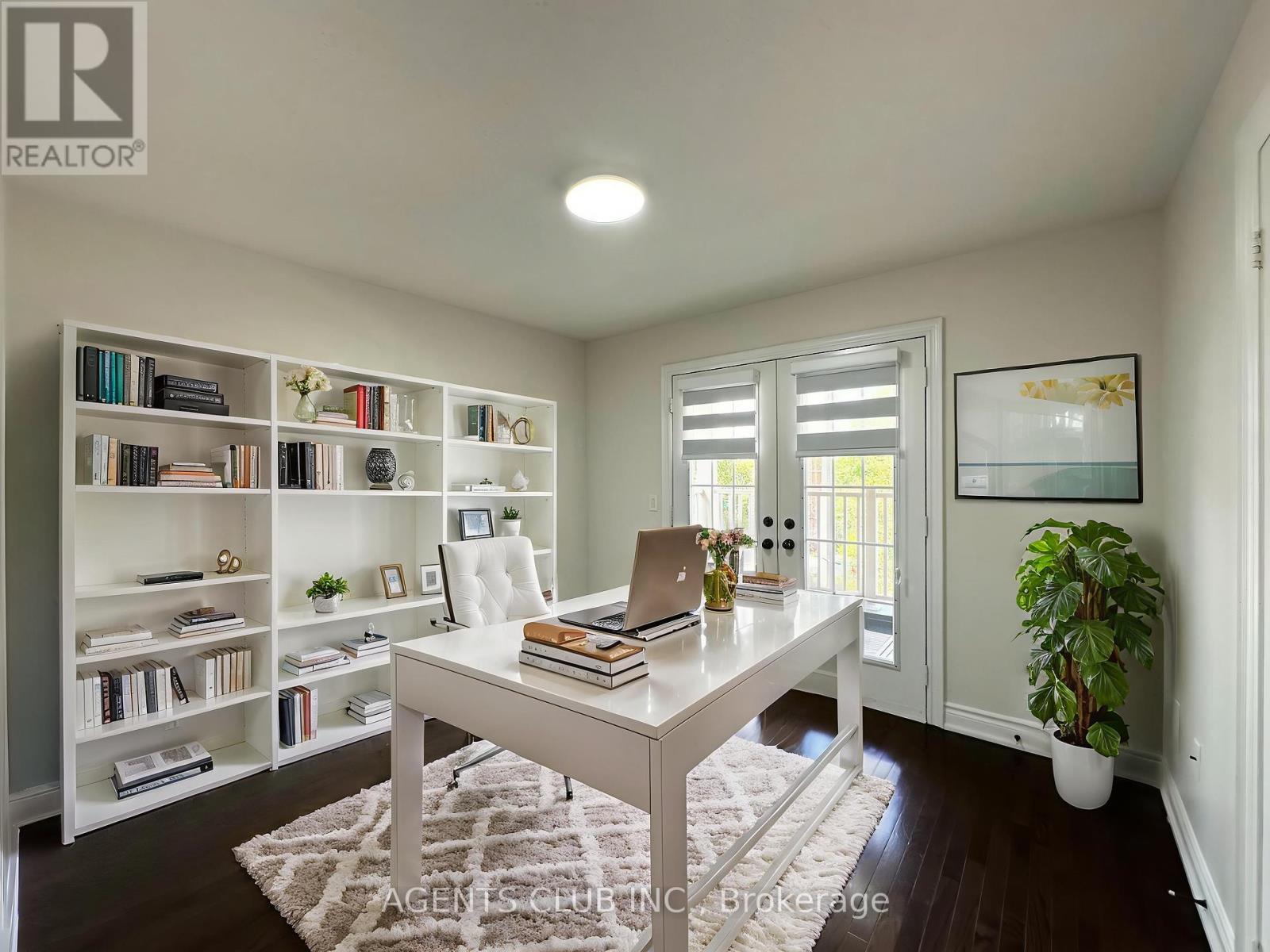 Photo 9 of 205 Via Toscana, Vaughan ON