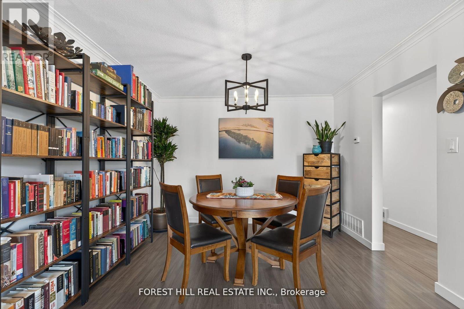 Photo 11 of 100 Andrew Park, Vaughan ON