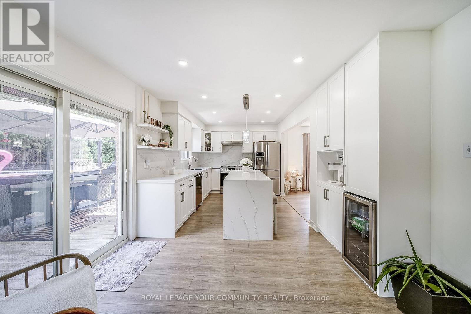 Photo 12 of 21 Litner Crescent, Georgina ON