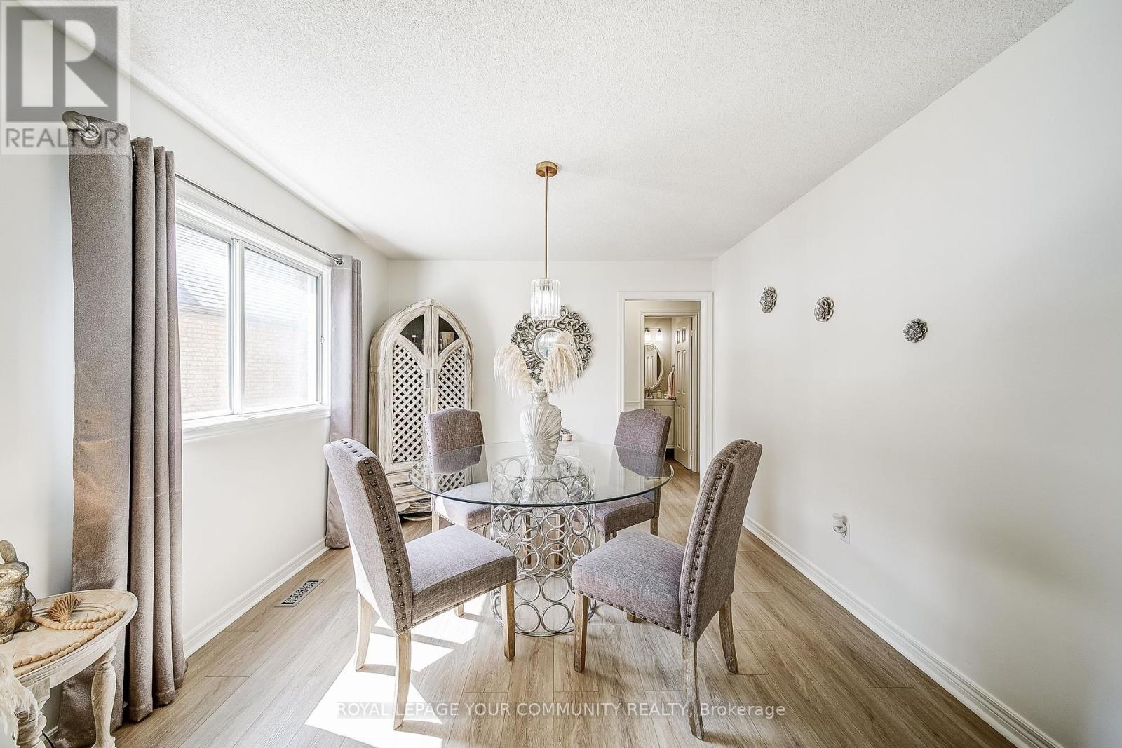 Photo 19 of 21 Litner Crescent, Georgina ON