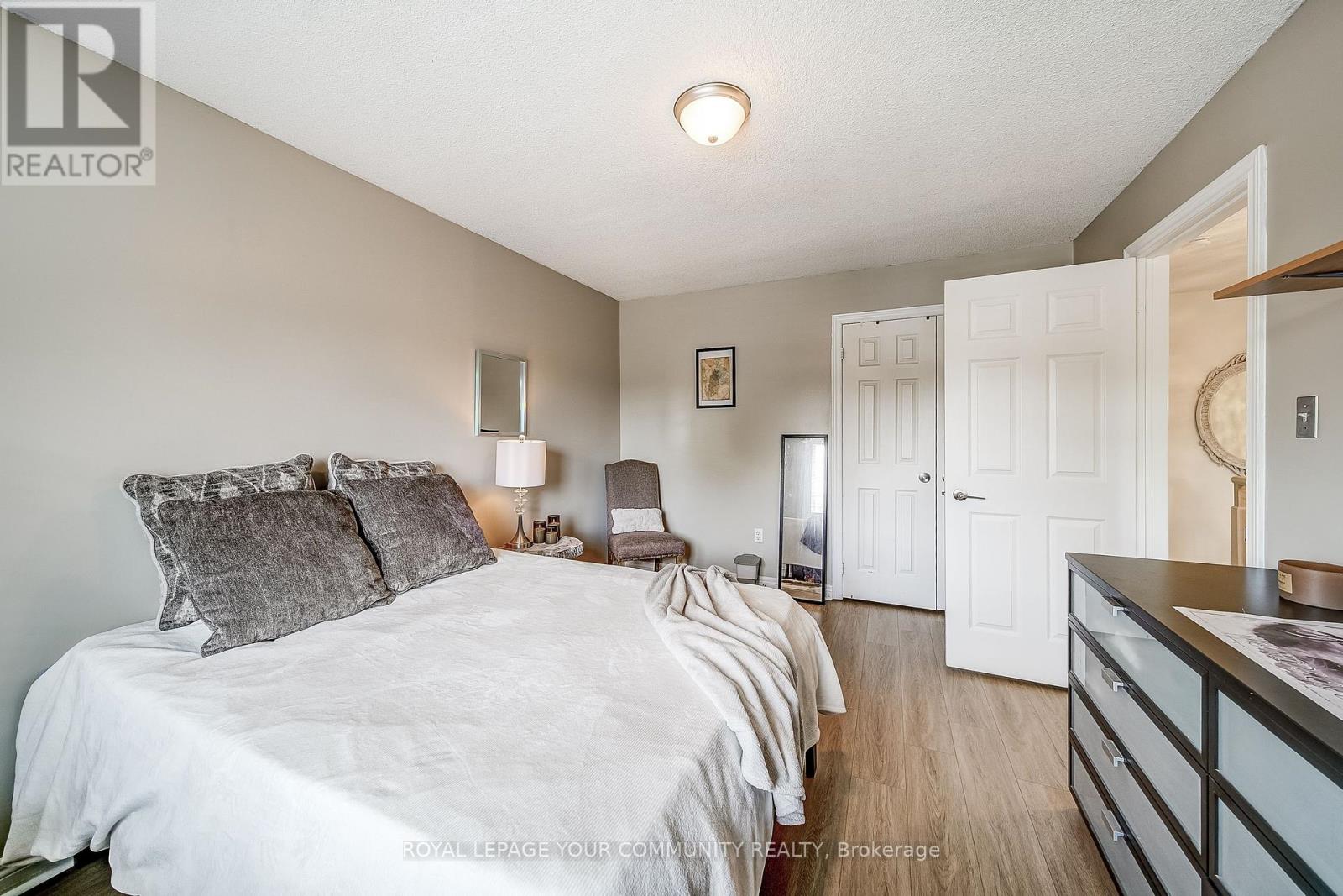 Photo 29 of 21 Litner Crescent, Georgina ON