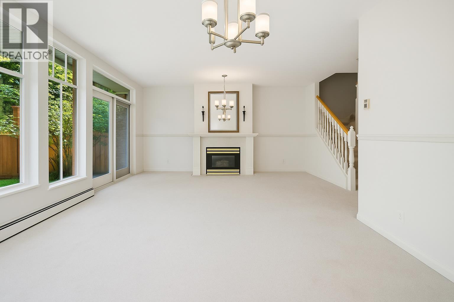 Photo 16 of 43 5880 Hampton Place, Vancouver BC