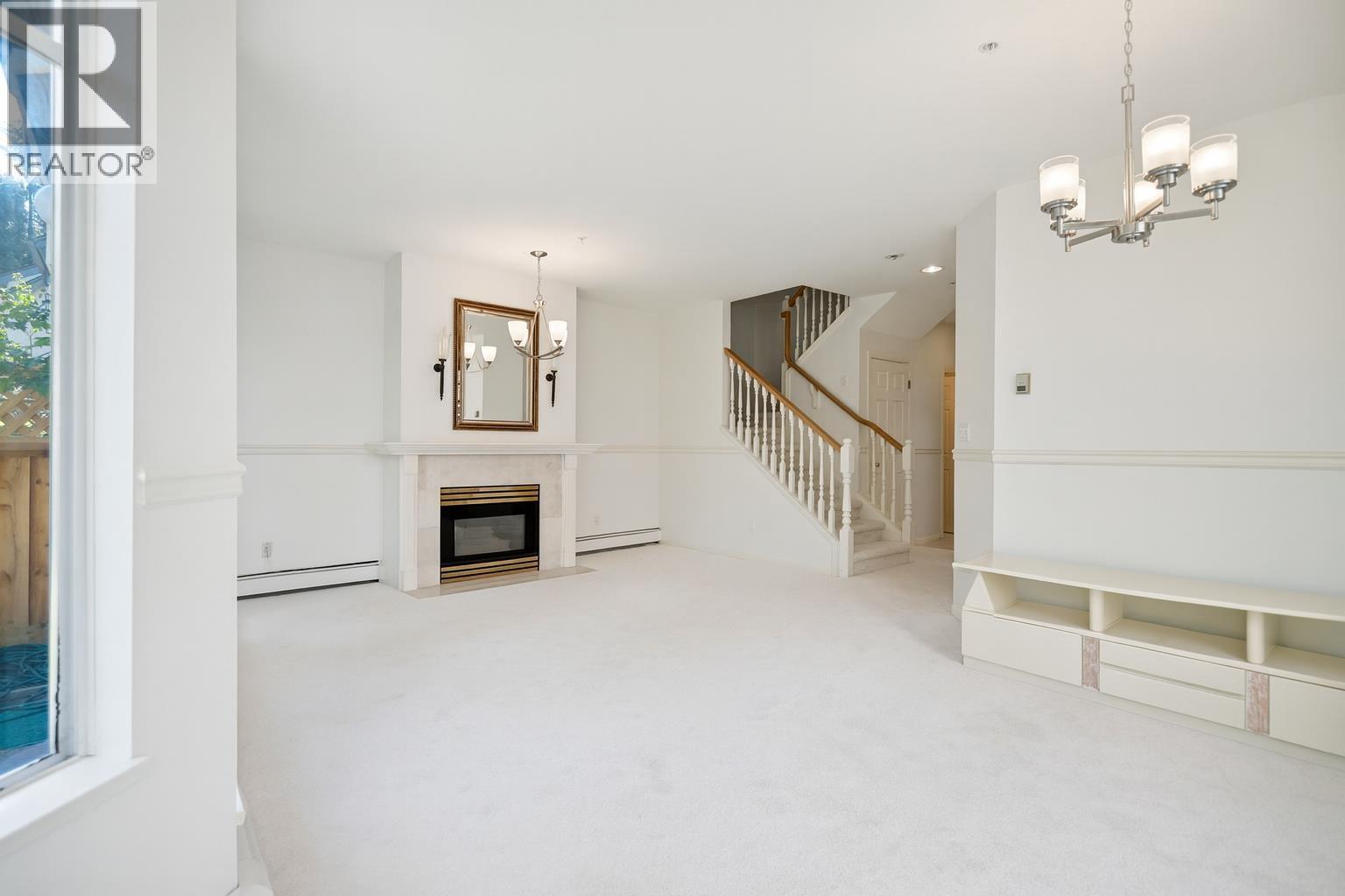 Photo 15 of 43 5880 Hampton Place, Vancouver BC