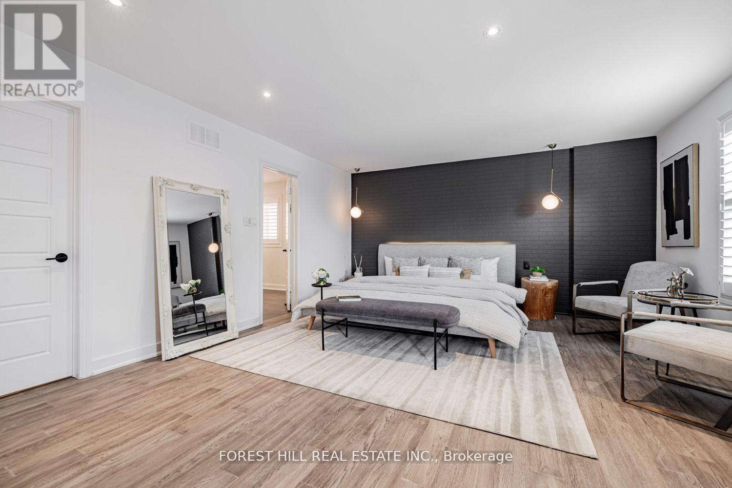 Photo 21 of 28 Port Rush Trail, Markham ON