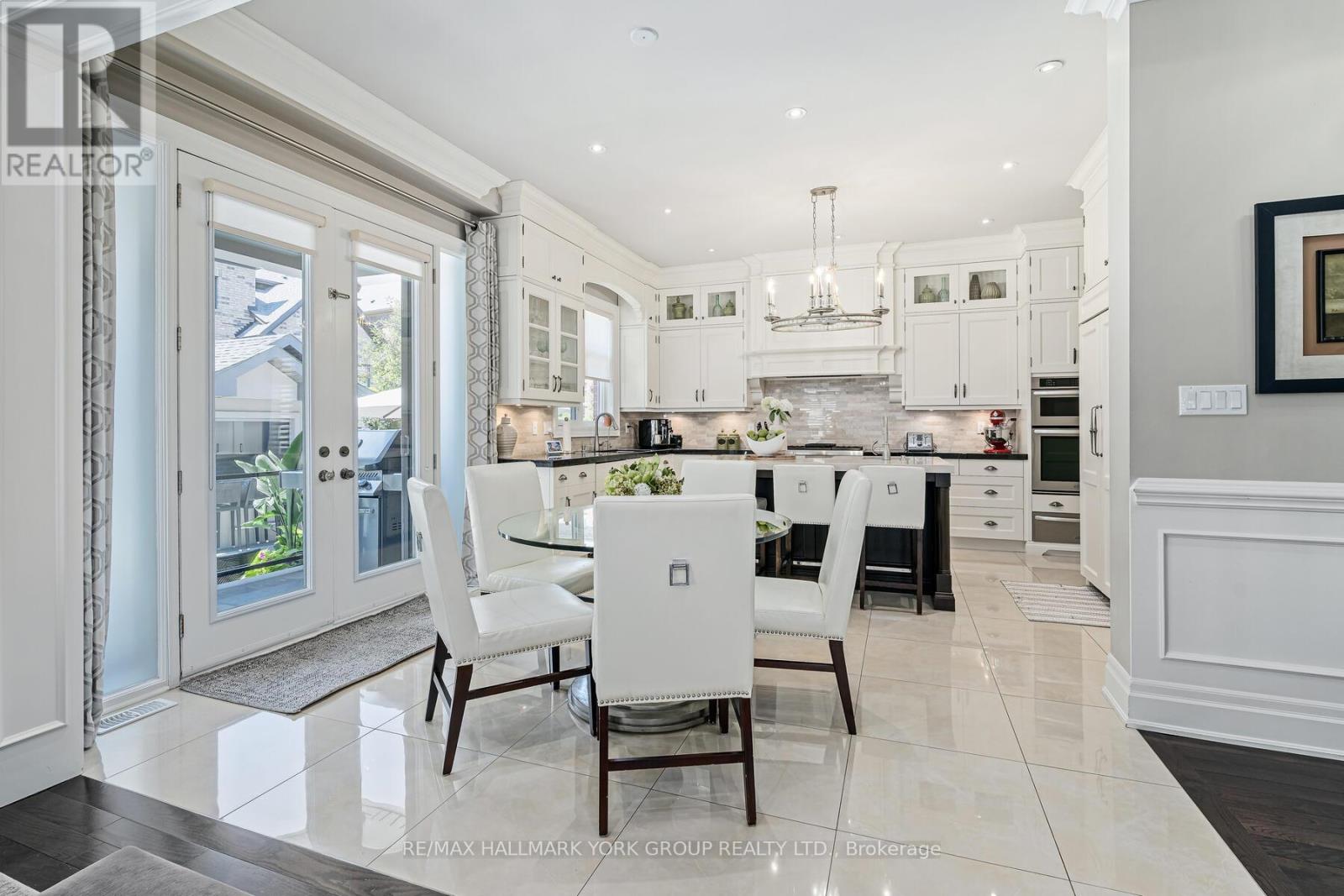 Photo 14 of 111 Robert Berry Crescent, King ON