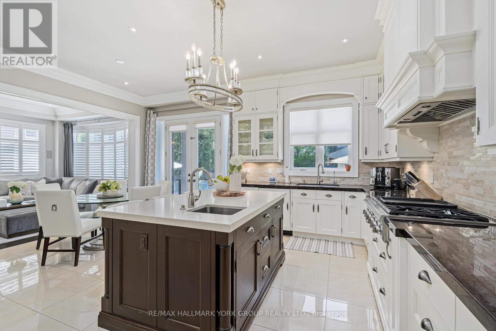 Photo 18 of 111 Robert Berry Crescent, King ON