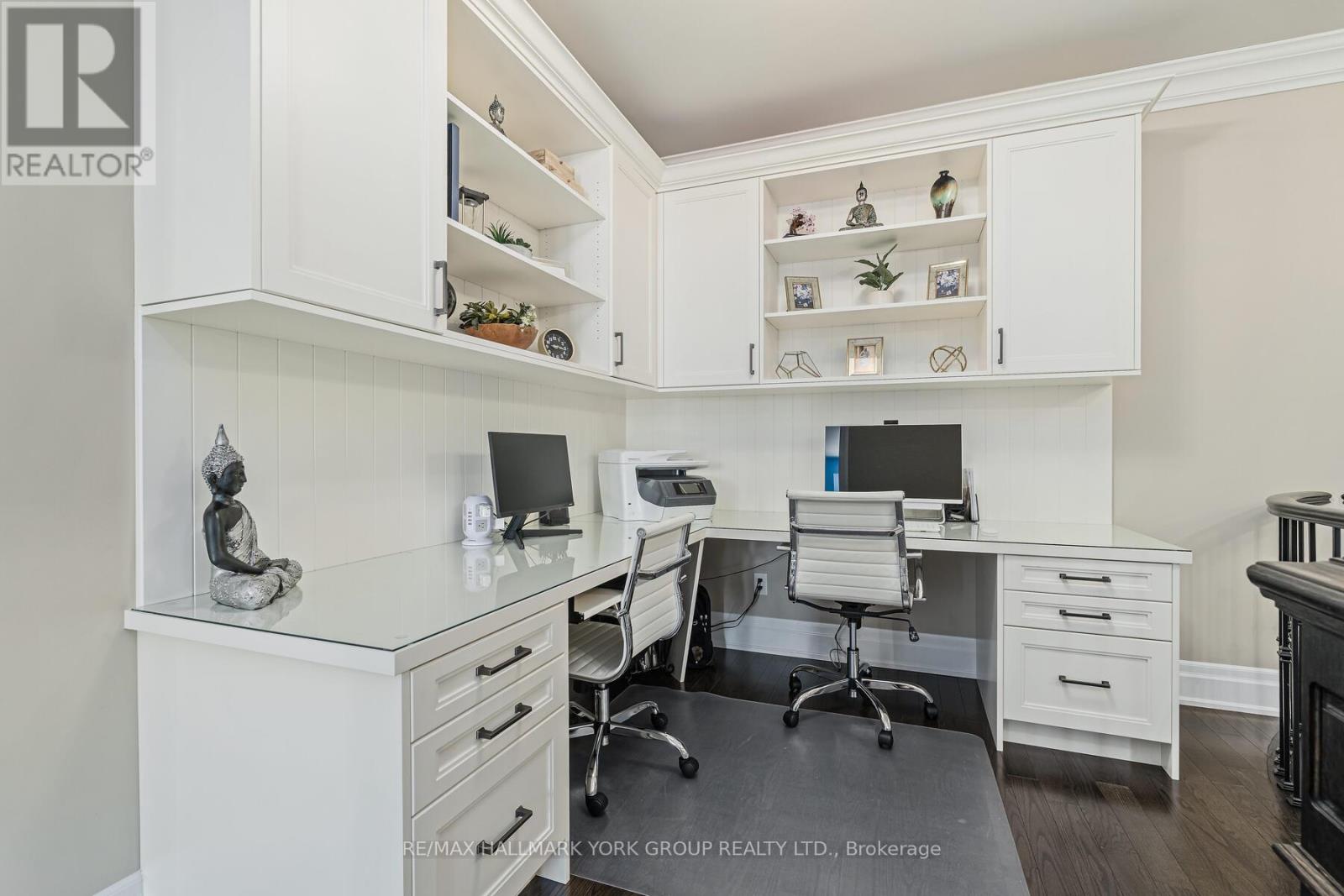 Photo 23 of 111 Robert Berry Crescent, King ON