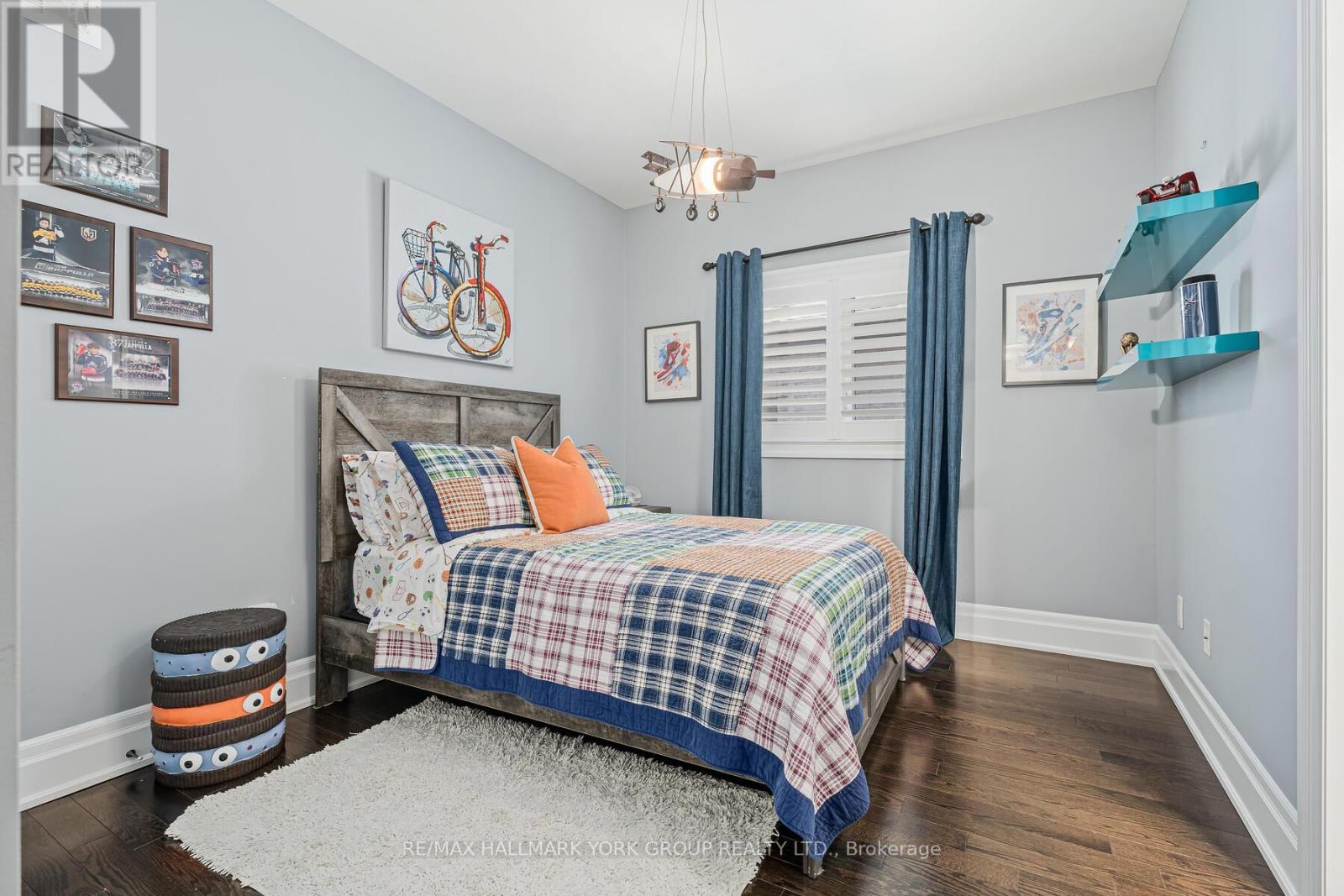 Photo 31 of 111 Robert Berry Crescent, King ON