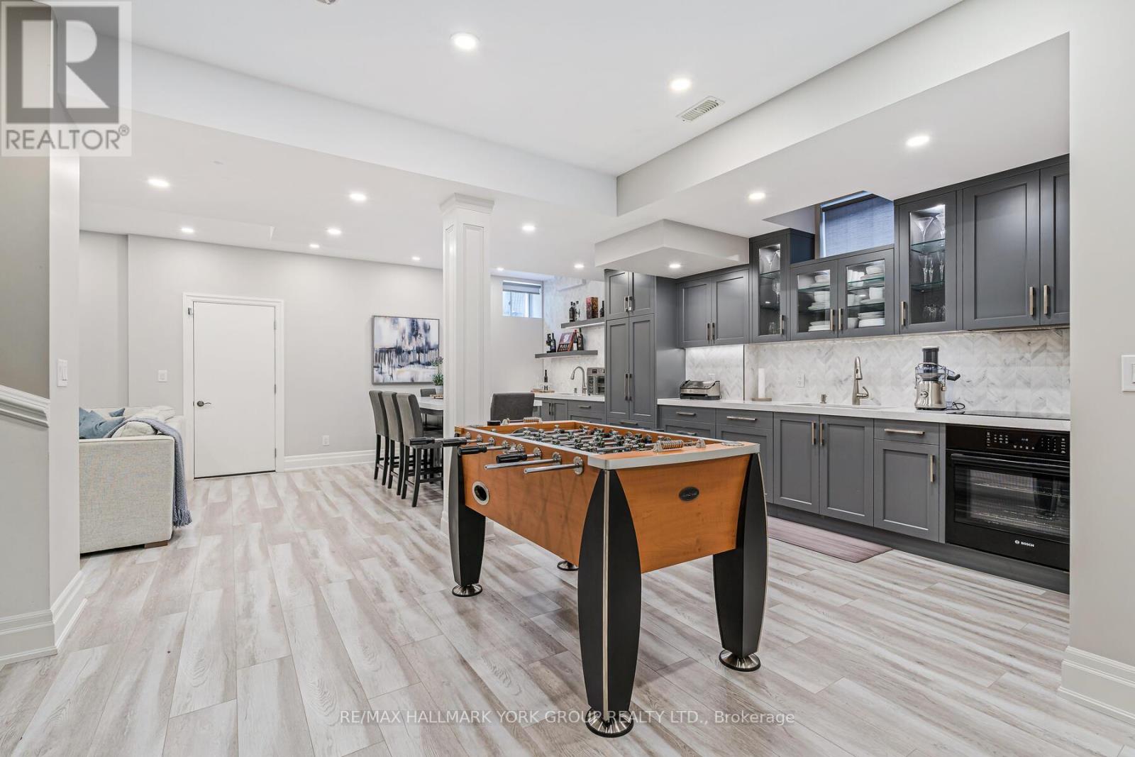 Photo 32 of 111 Robert Berry Crescent, King ON