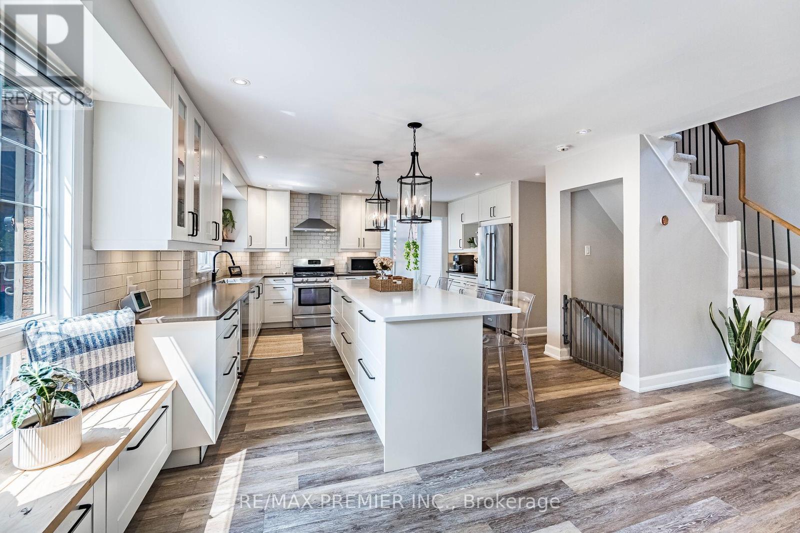 Photo 12 of 355 Hersey Crescent, Caledon ON