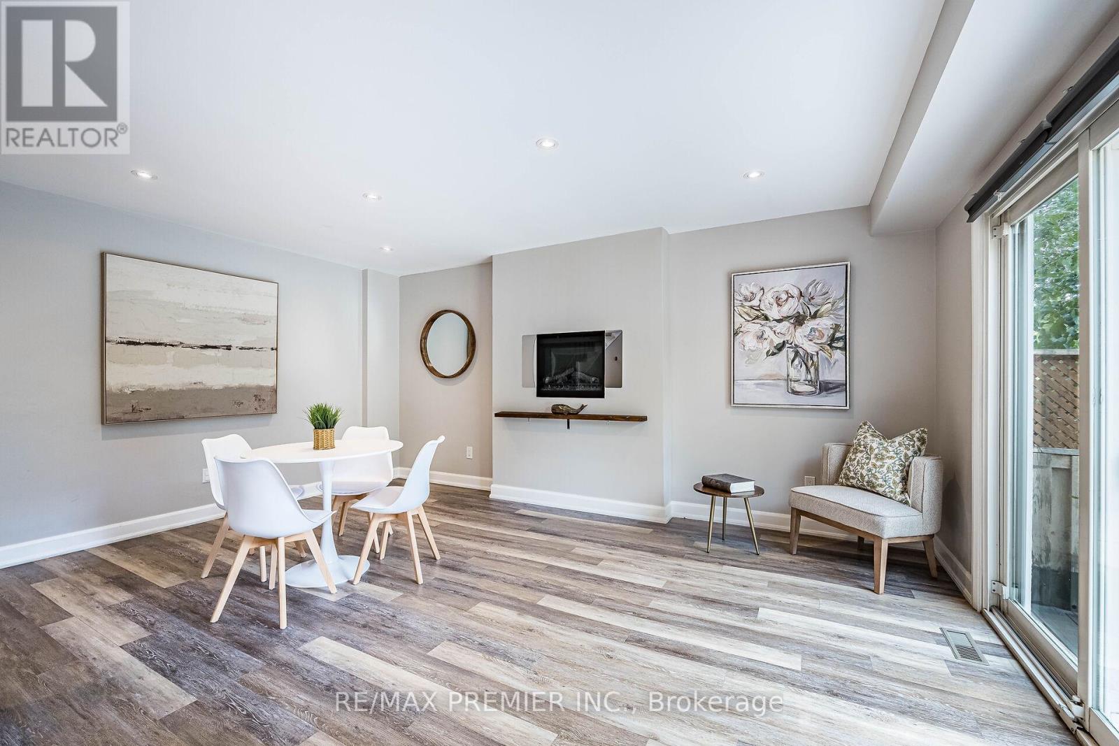 Photo 17 of 355 Hersey Crescent, Caledon ON