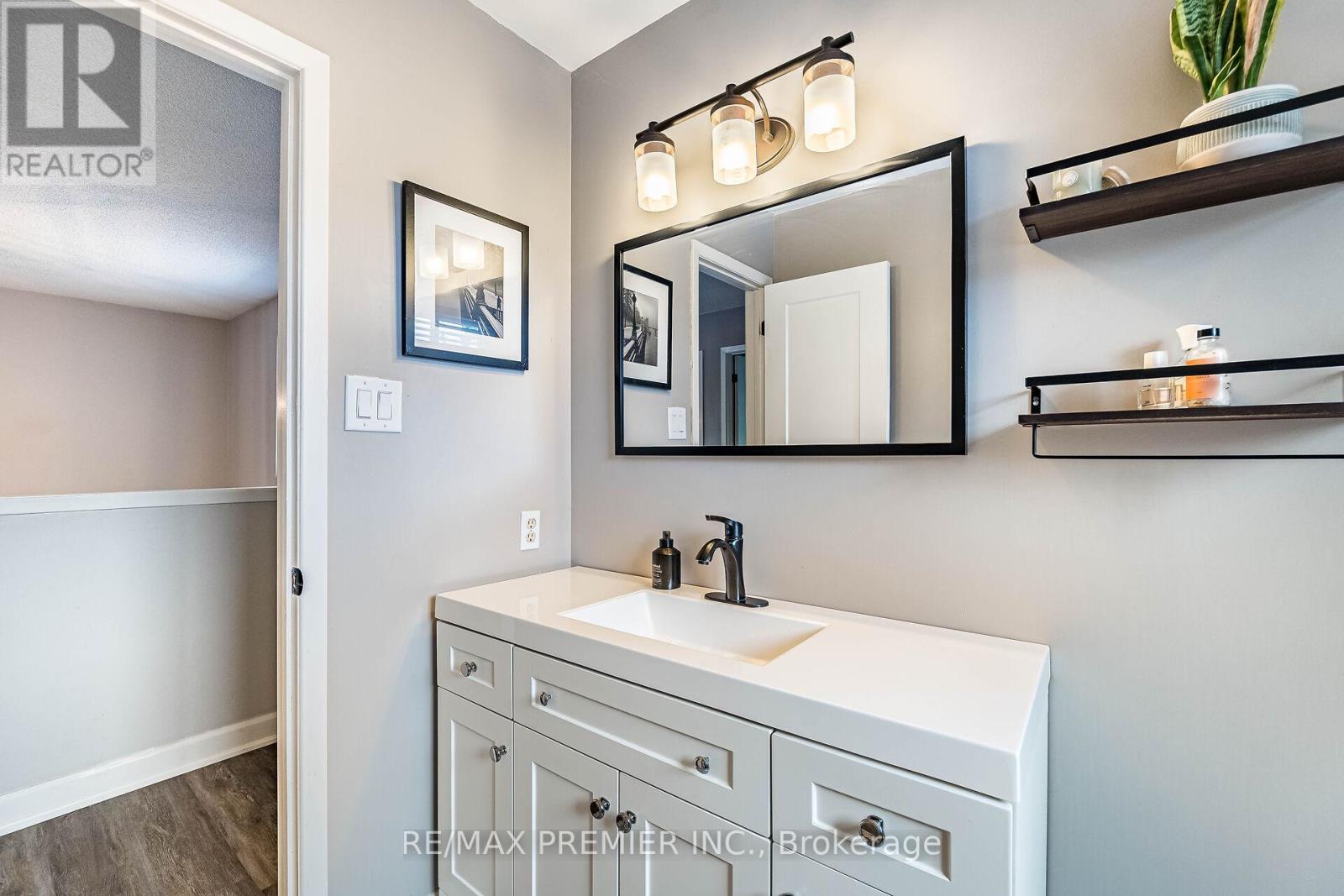 Photo 31 of 355 Hersey Crescent, Caledon ON