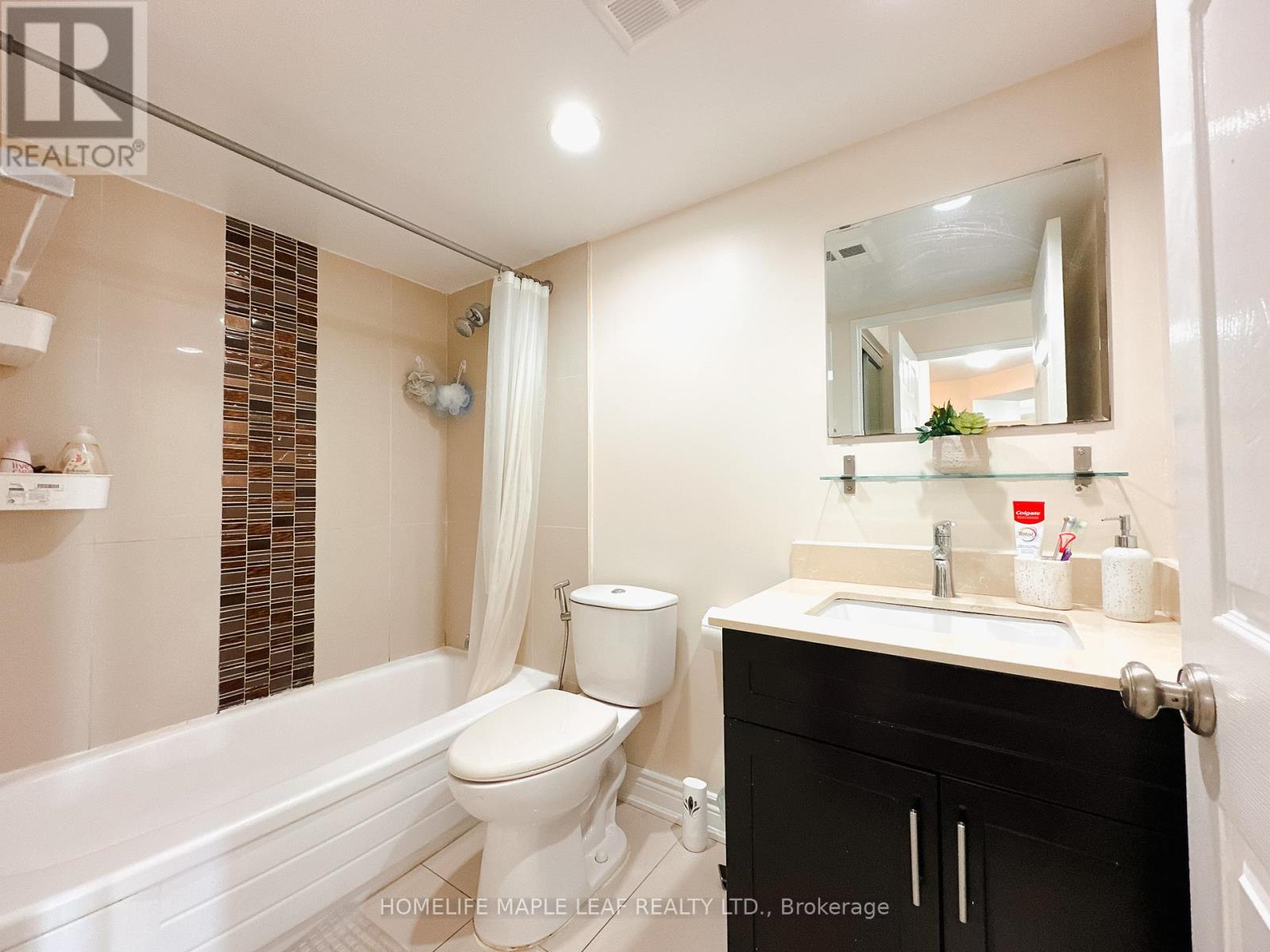 Photo 23 of 706 4450 Tucana Court, Mississauga ON