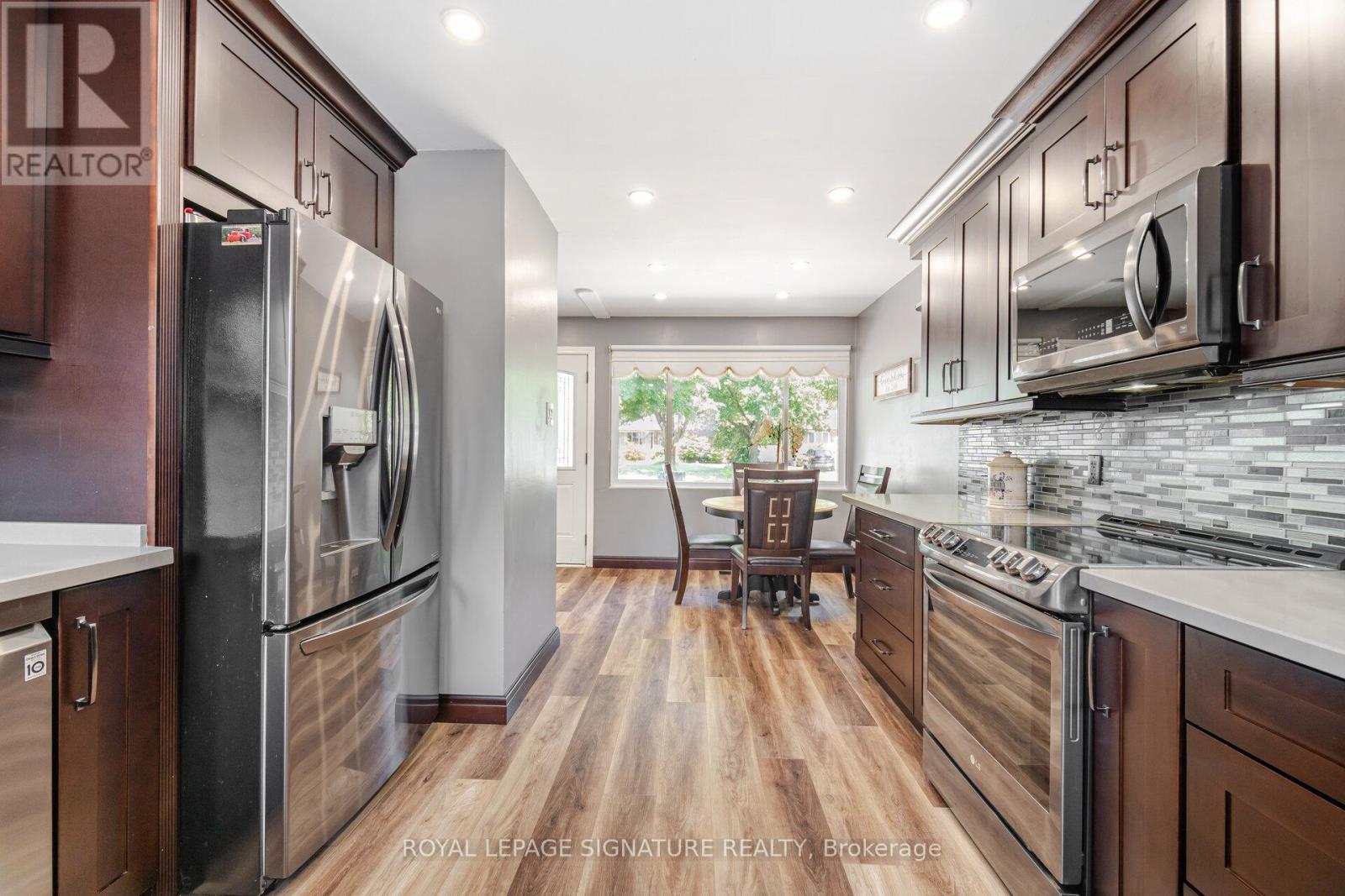 Photo 11 of 24 Lesbury Avenue, Brampton ON