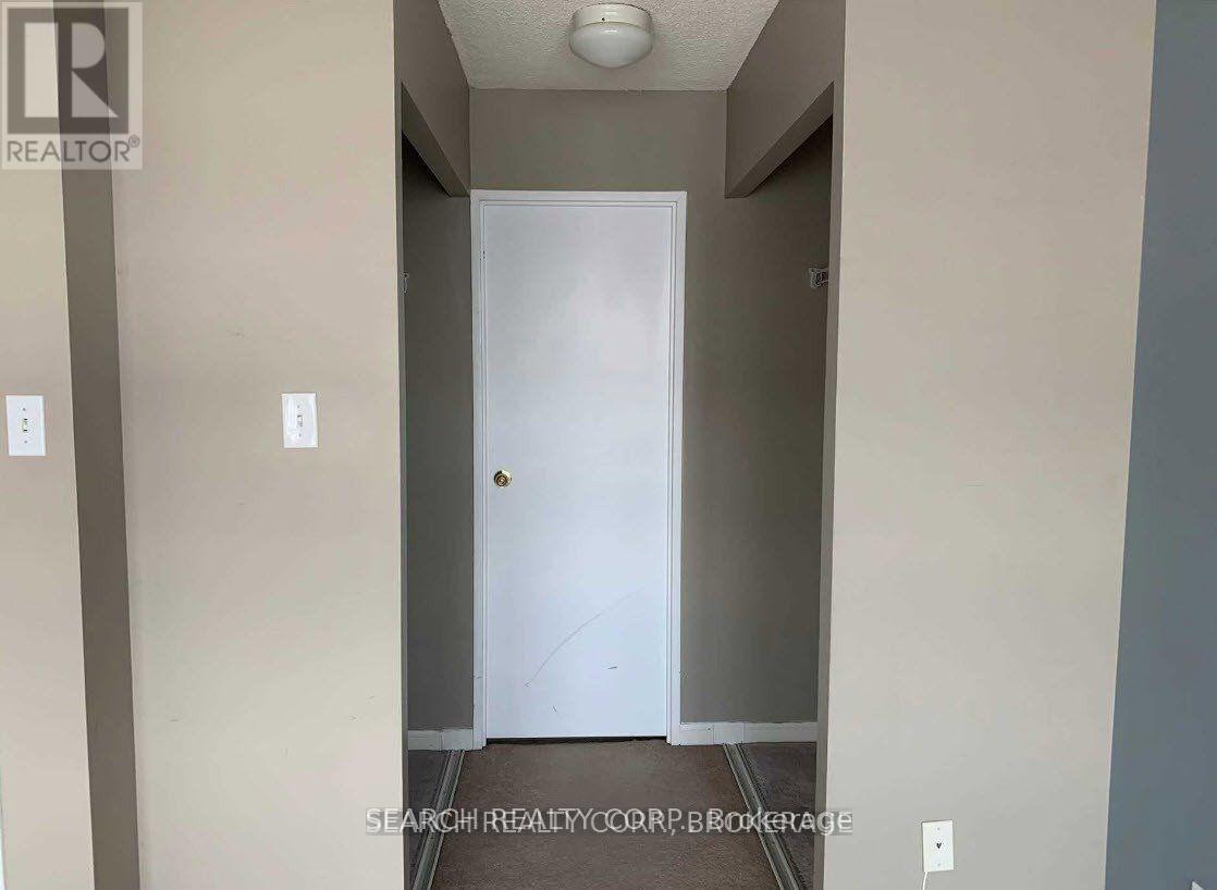 Photo 18 of 1209 550 Webb Drive, Mississauga ON