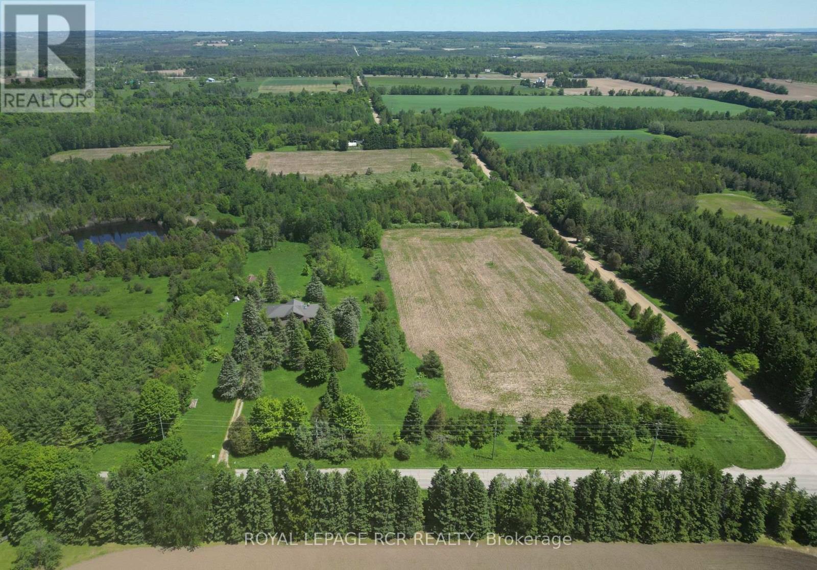Photo 2 of 19455 Shaws Creek Road, Caledon ON