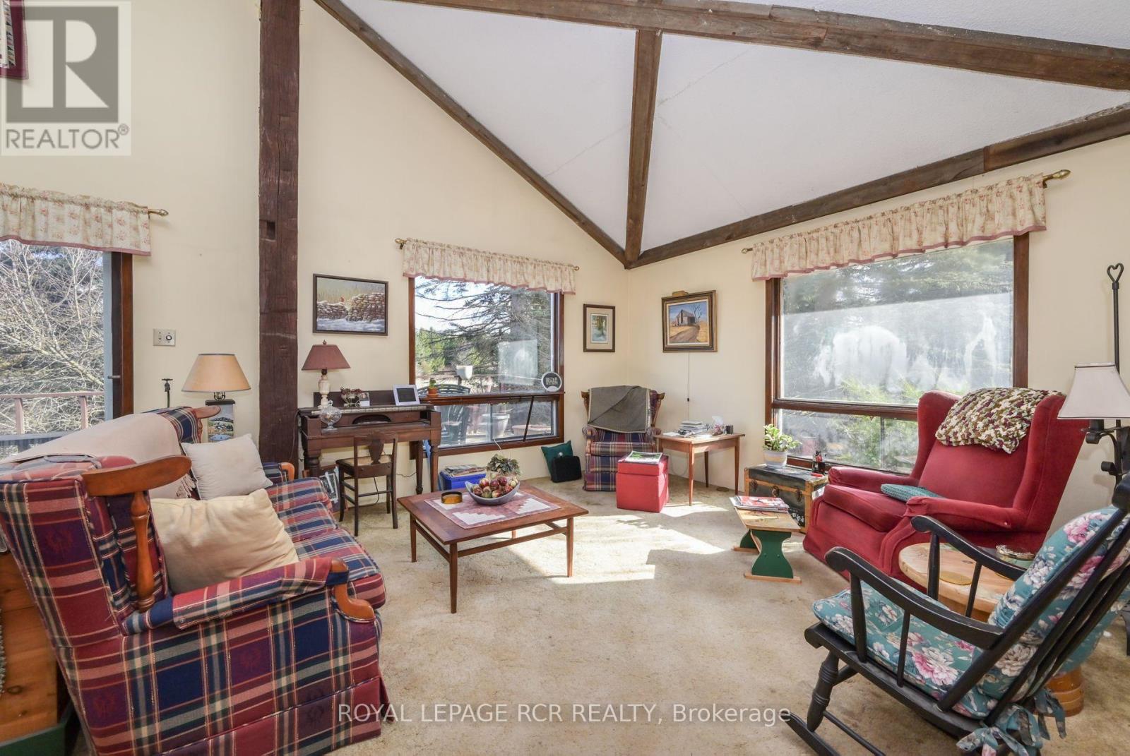 Photo 9 of 19455 Shaws Creek Road, Caledon ON