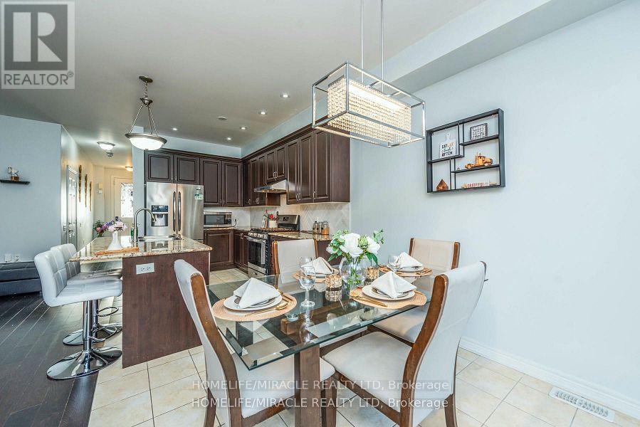 Photo 15 of 47 Maple Trail Road, Caledon ON