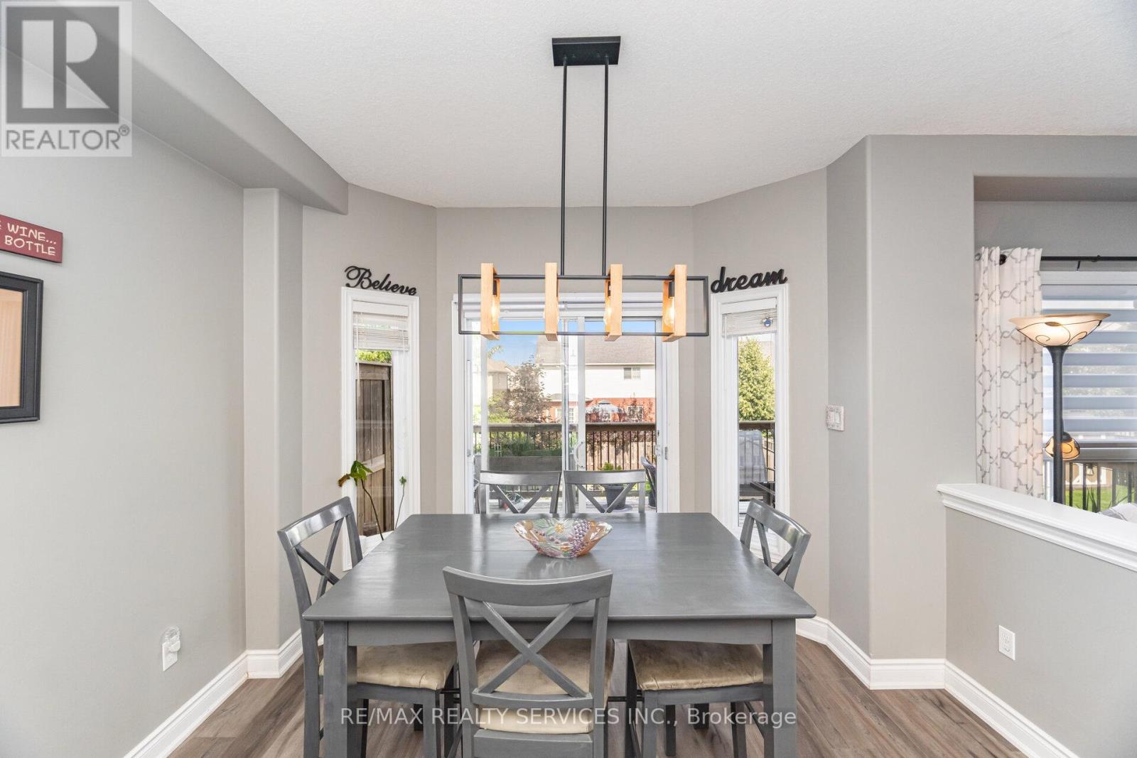 Photo 15 of 60 Dinnick Crescent, Orangeville ON