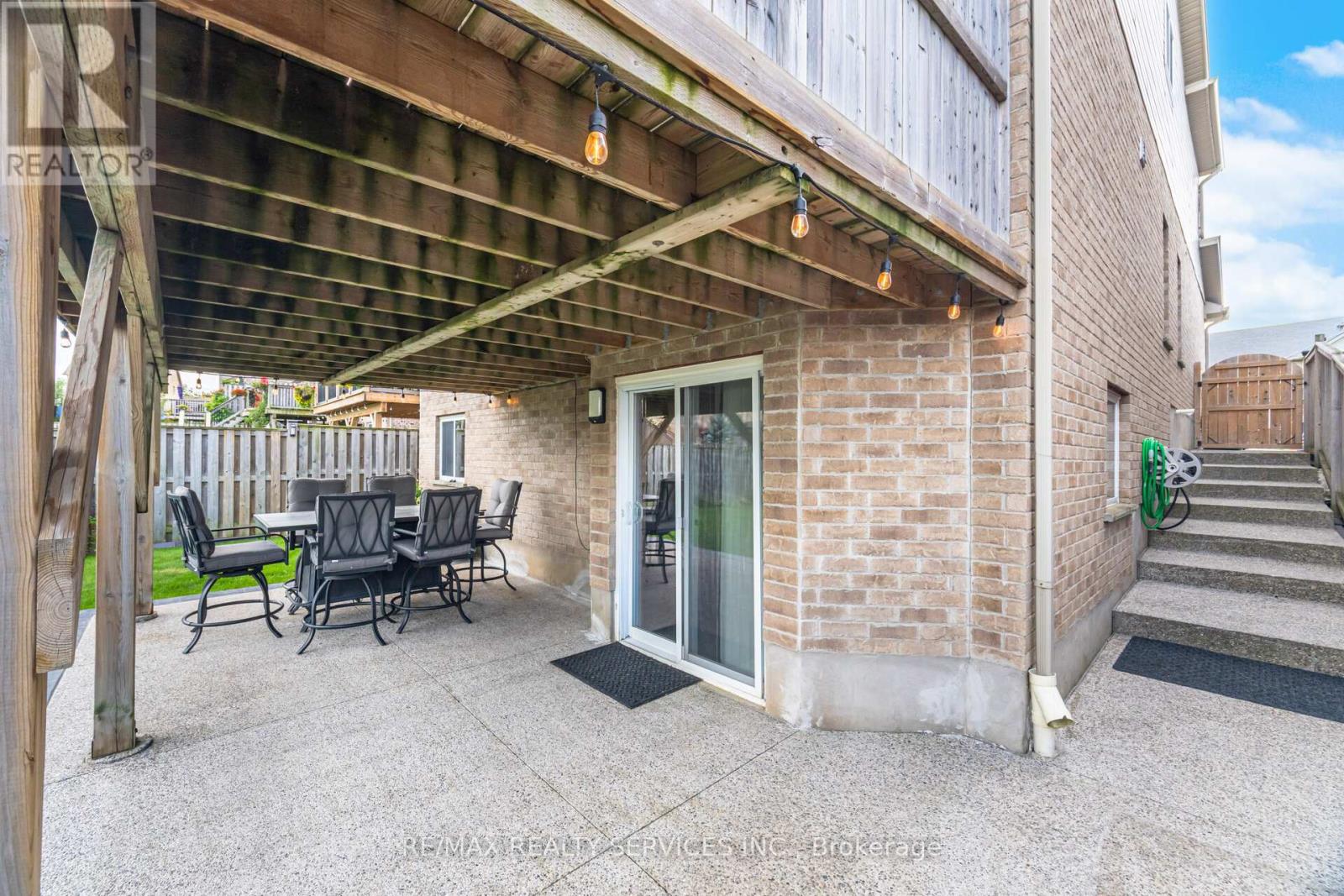 Photo 44 of 60 Dinnick Crescent, Orangeville ON