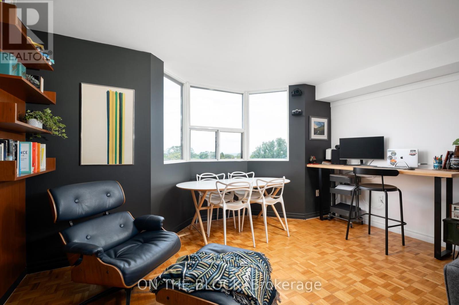 Photo 19 of 506 3845 Lake Shore Boulevard W, Toronto ON
