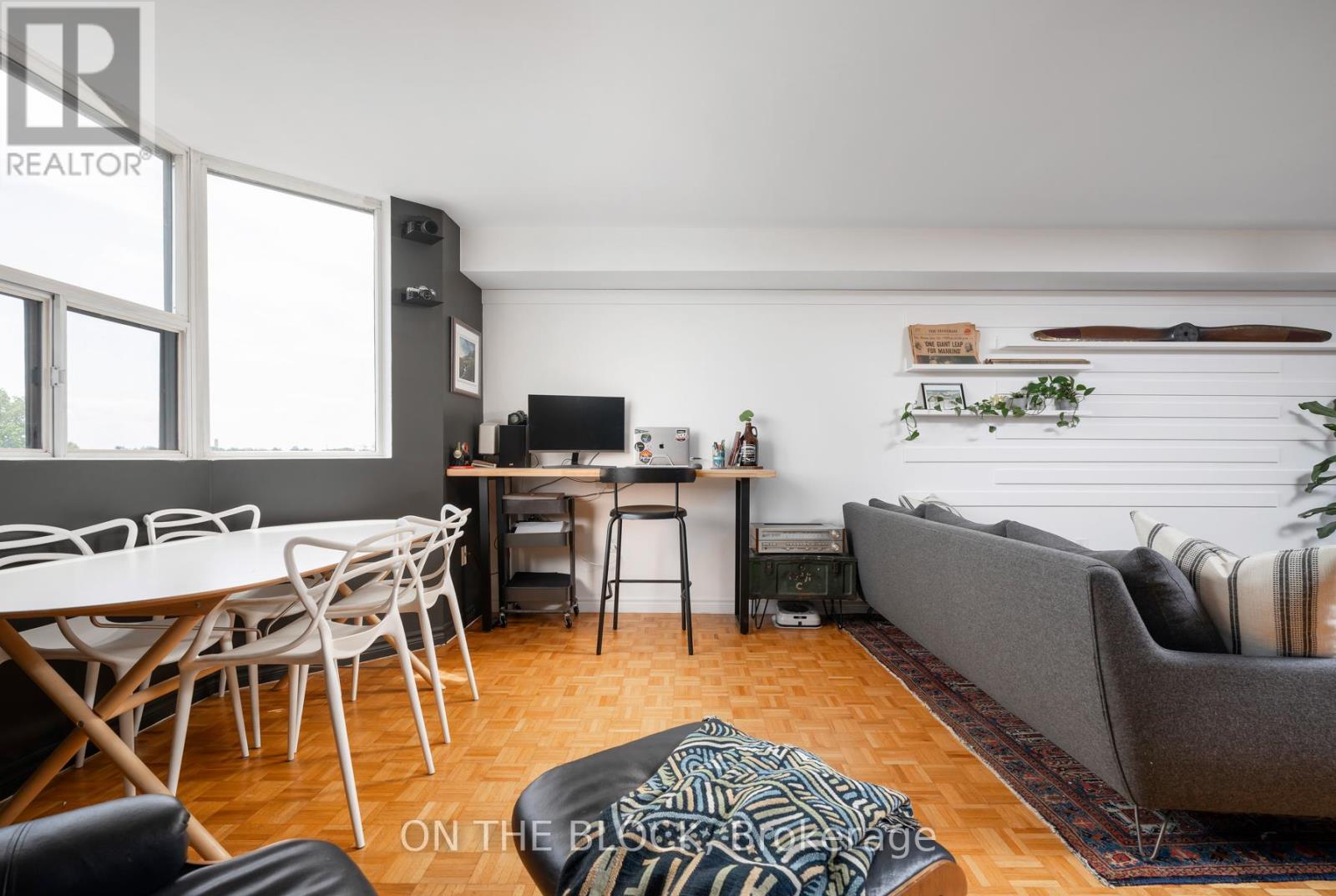 Photo 20 of 506 3845 Lake Shore Boulevard W, Toronto ON