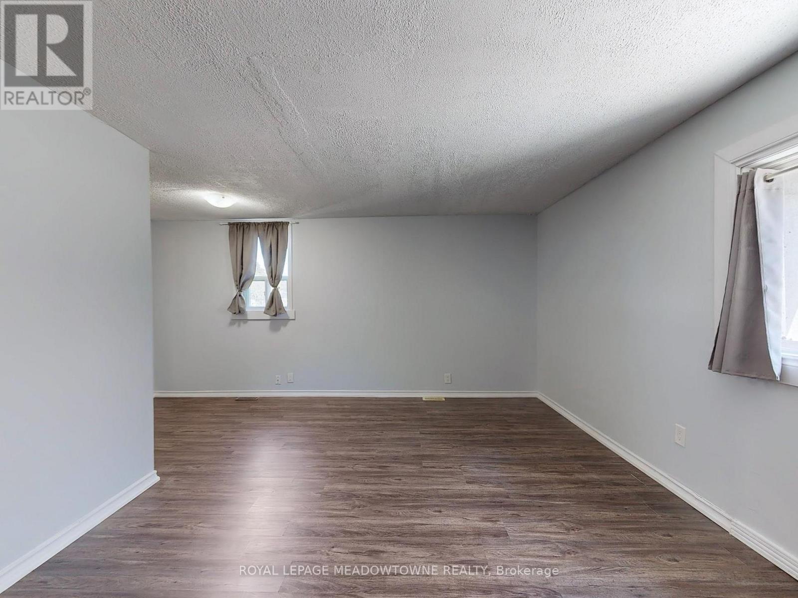 Photo 10 of 5 12 Wesleyan Street, Halton Hills ON