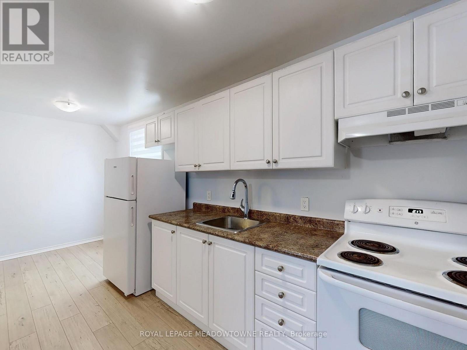 Photo 15 of 5 12 Wesleyan Street, Halton Hills ON