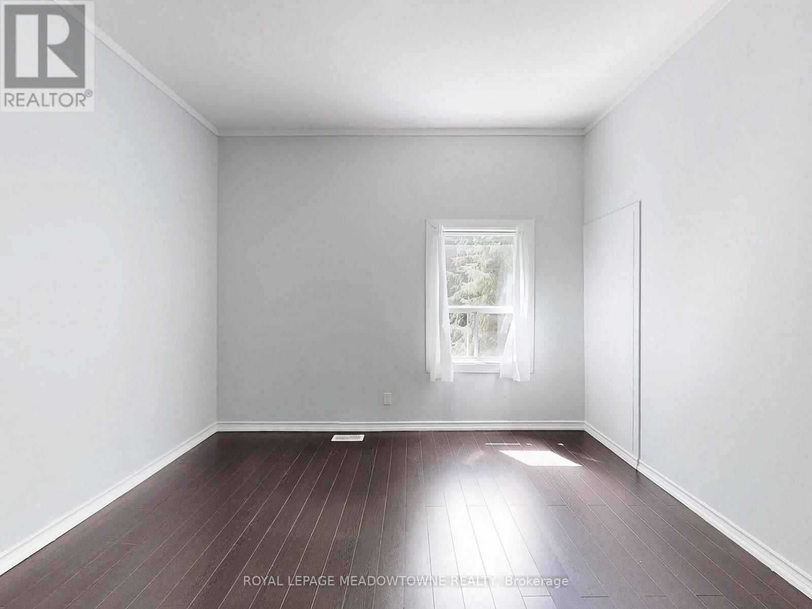 Photo 23 of 5 12 Wesleyan Street, Halton Hills ON