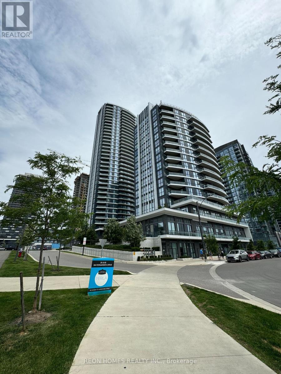 Photo 2 of 114 35 Watergarden Drive, Mississauga ON