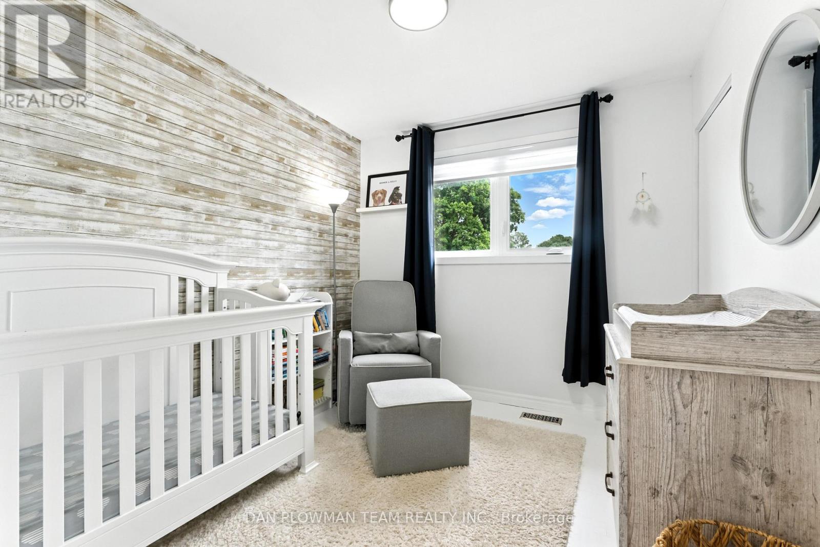 Photo 20 of 36 Hewitt Street, Orangeville ON