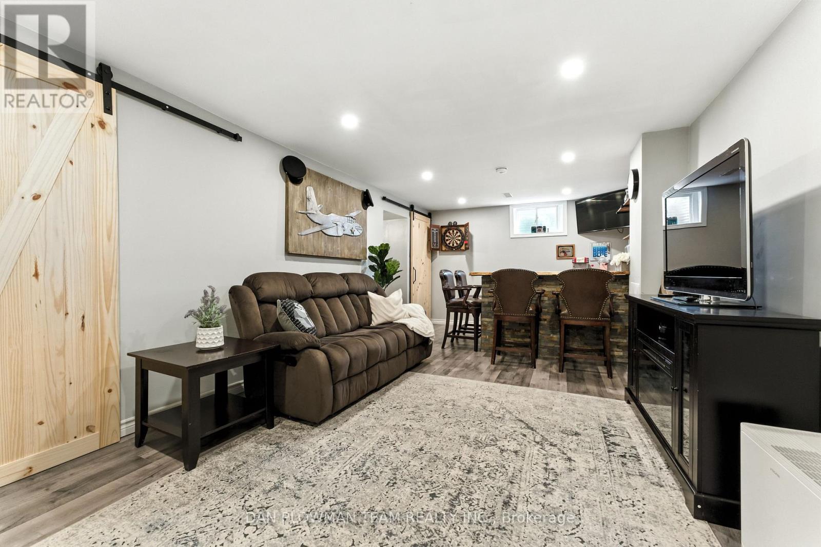 Photo 23 of 36 Hewitt Street, Orangeville ON
