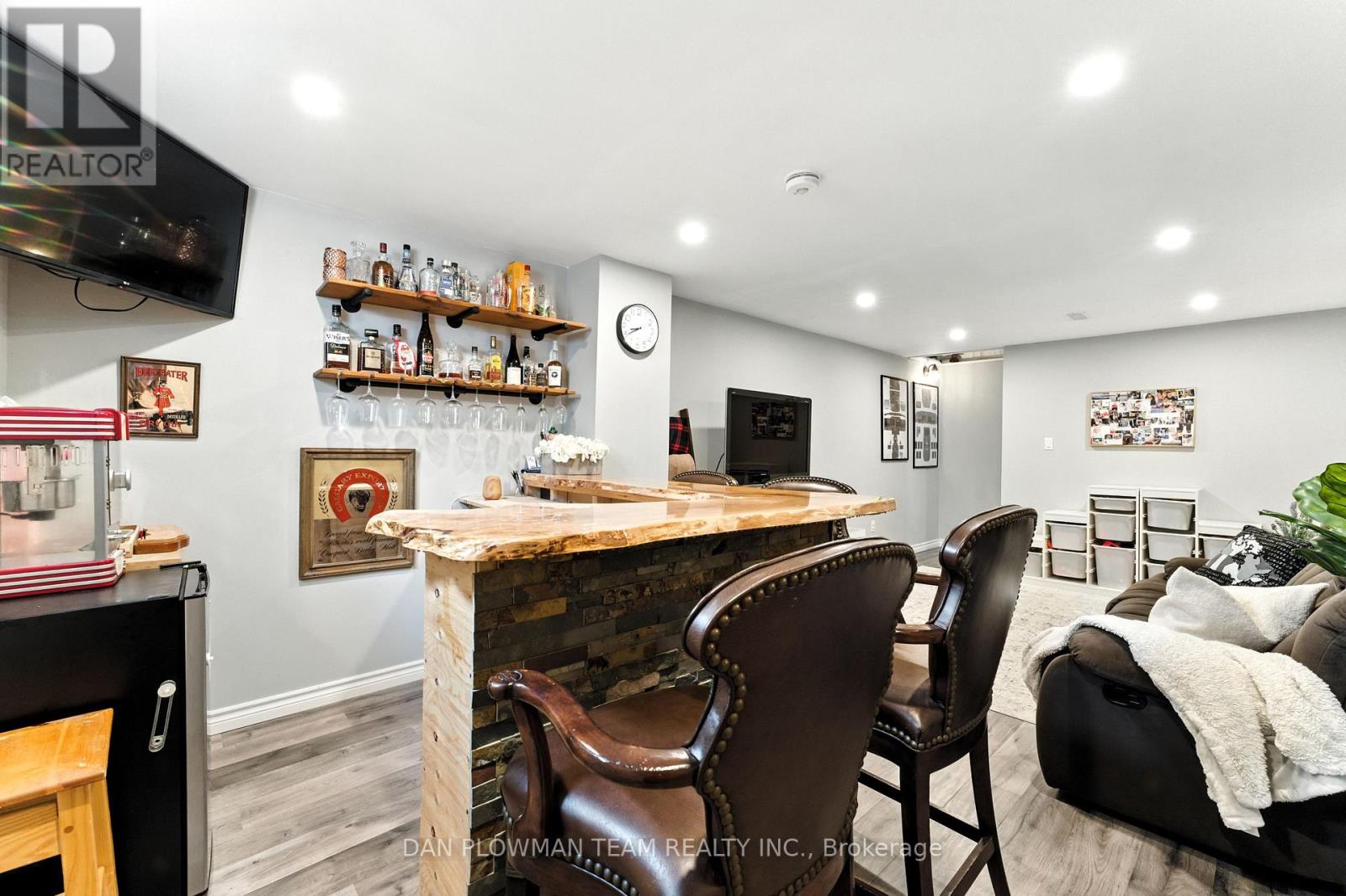 Photo 25 of 36 Hewitt Street, Orangeville ON