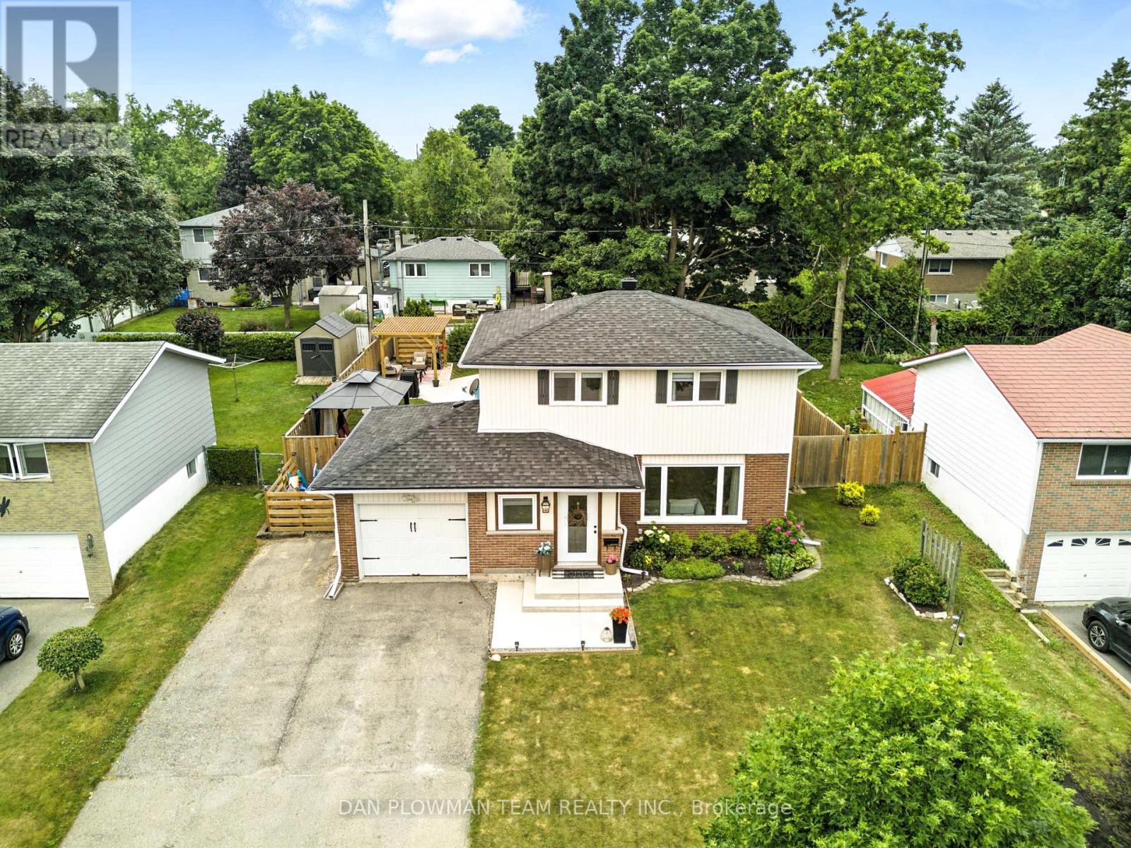 Photo 3 of 36 Hewitt Street, Orangeville ON