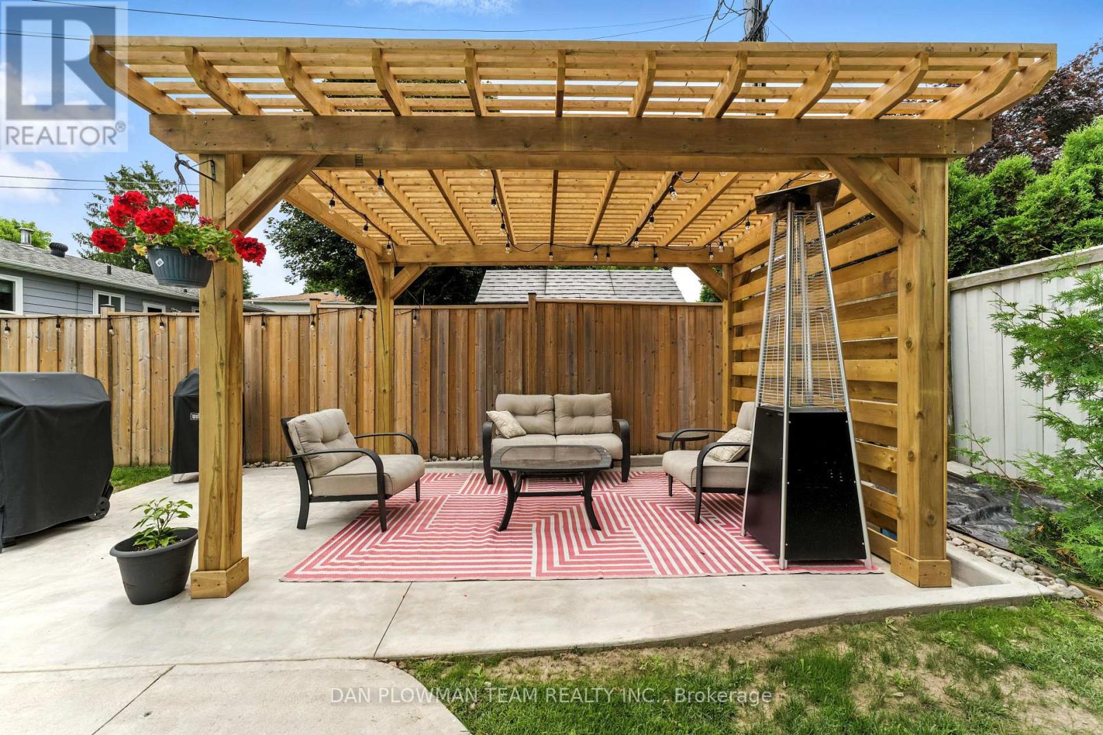 Photo 32 of 36 Hewitt Street, Orangeville ON
