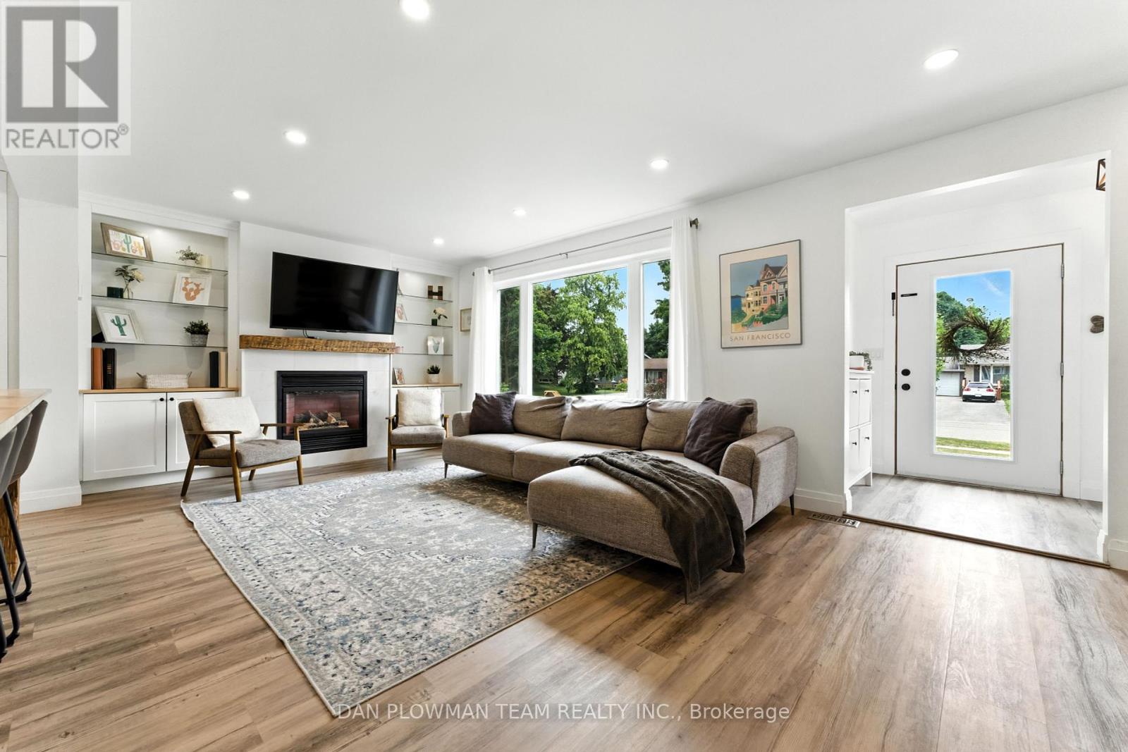 Photo 6 of 36 Hewitt Street, Orangeville ON