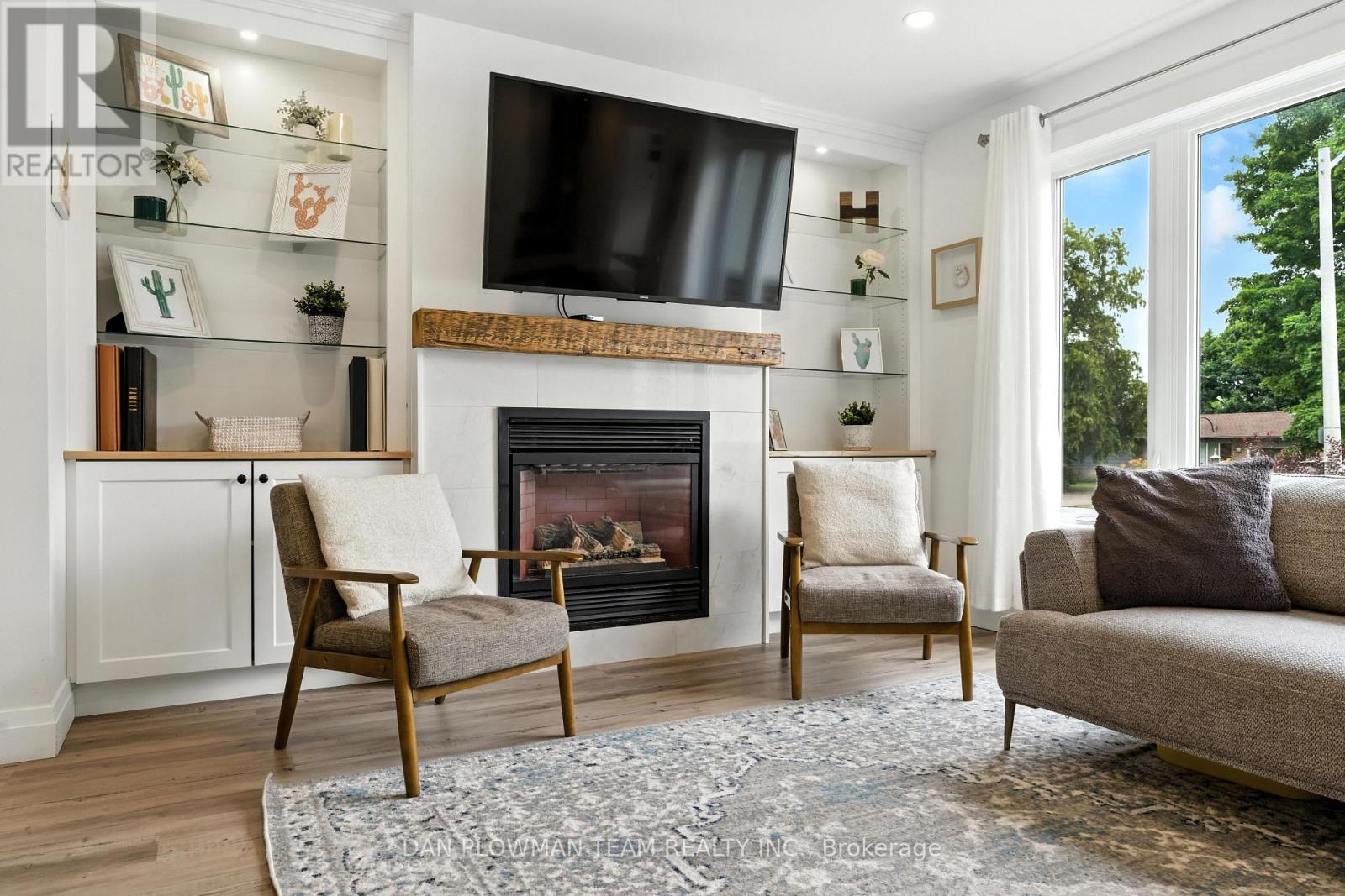 Photo 8 of 36 Hewitt Street, Orangeville ON