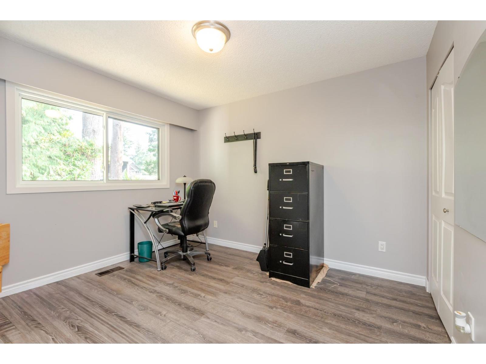Photo 17 of 1426 128 A Street, Surrey BC
