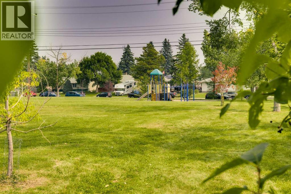 Photo 50 of 2444 45 Street Se, Calgary AB