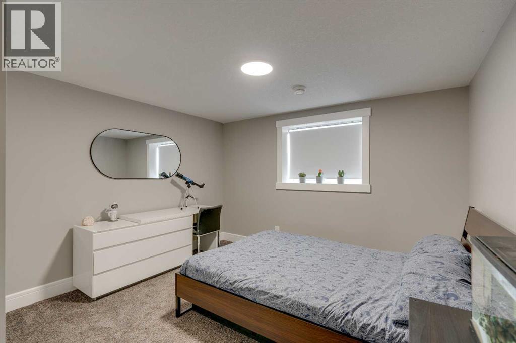 Photo 35 of 2444 45 Street Se, Calgary AB
