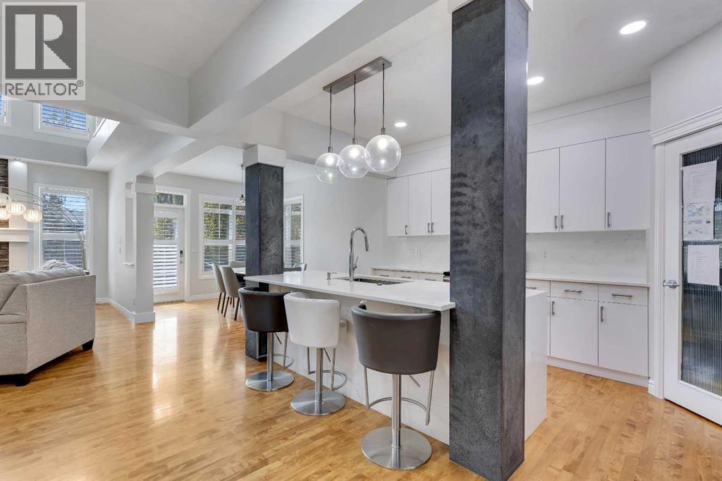 Photo 14 of 168 Aspenshire Drive Sw, Calgary AB
