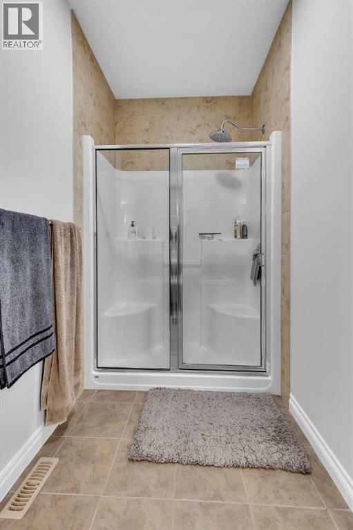 Photo 24 of 168 Aspenshire Drive Sw, Calgary AB